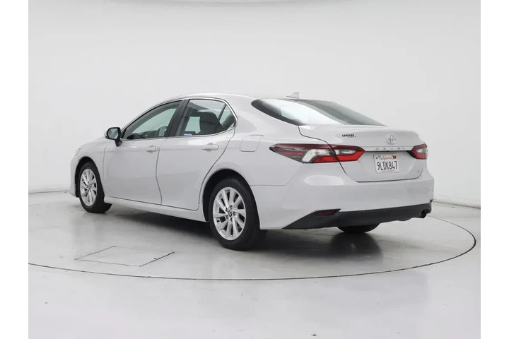 $24998 : Toyota Camry 2024 LE 4dr Sed image 2