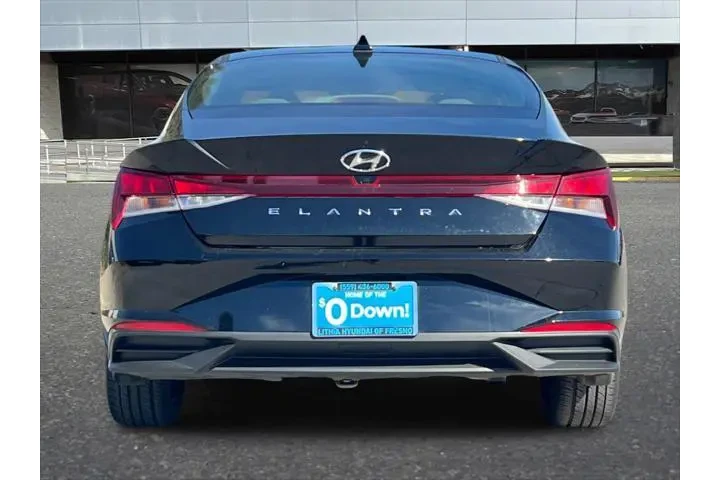 $18999 : Hyundai ELANTRA 2023 SEL 4dr image 8