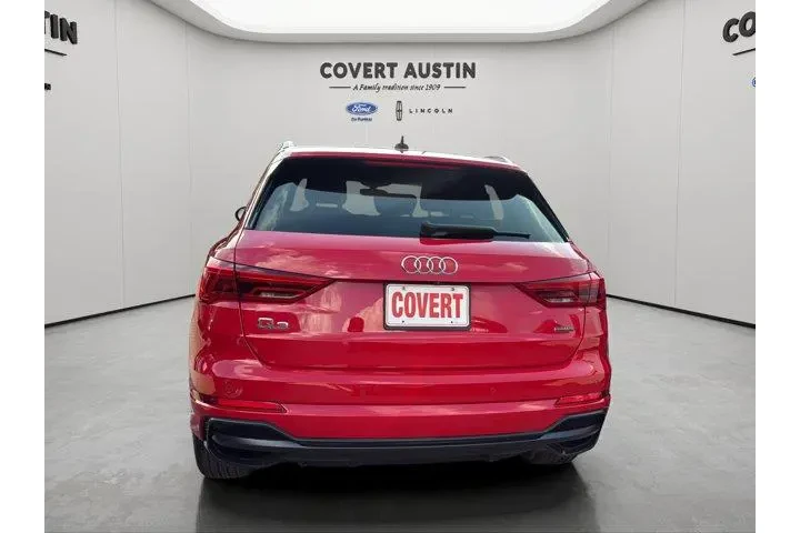 $26441 : Audi Q3 2022 AWD quattro S l image 9