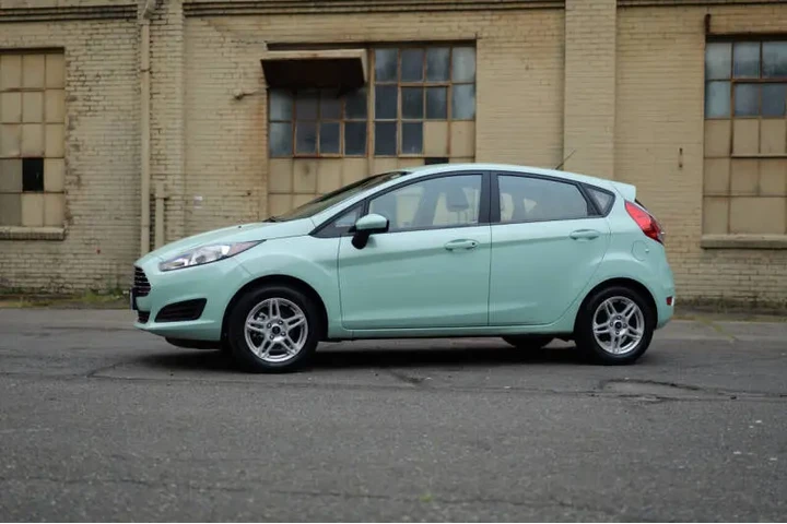 $11988 : 2017 Fiesta SE image 5