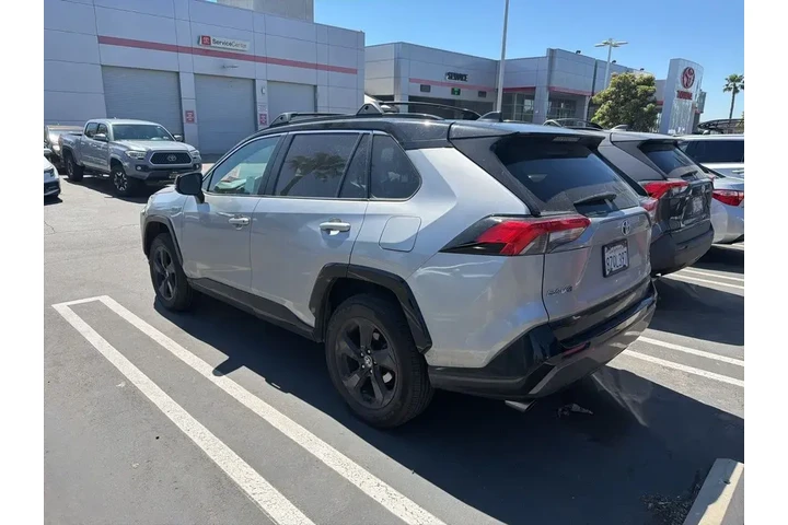 $33491 : Toyota RAV4 Hybrid 2021 AWD image 3