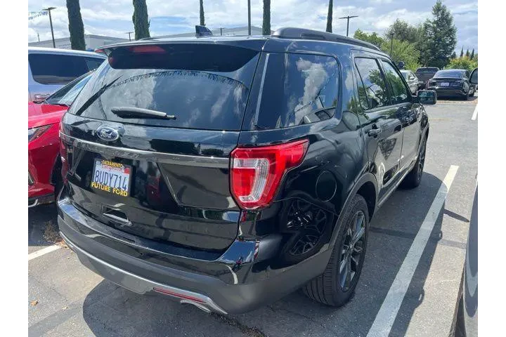 $18988 : Ford Explorer 2017 XLT 4dr S image 6