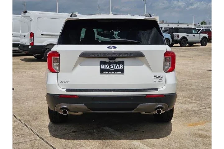 $32400 : Ford Explorer 2022 AWD XLT 4 image 4