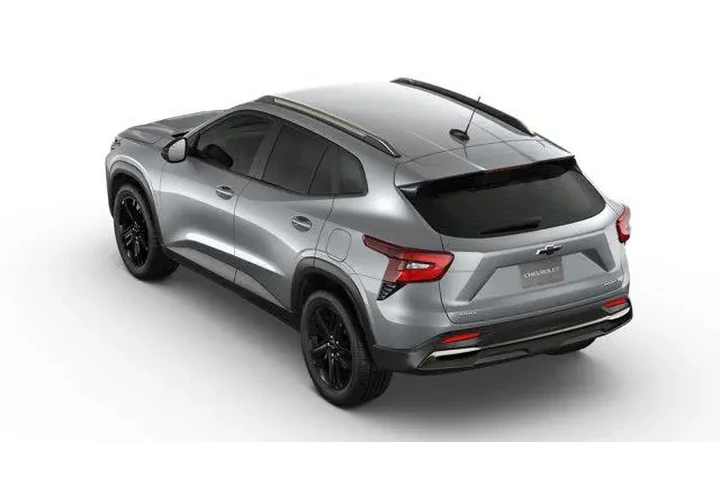 $26990 : Chevrolet Trax 2026 ACTIV 4d image 2