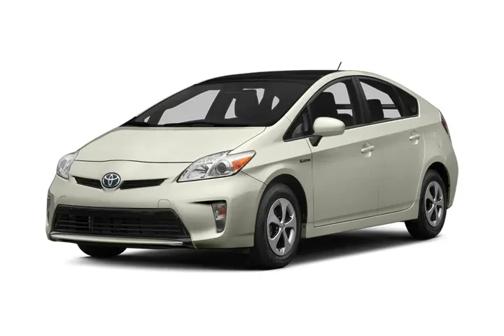 2014 Prius Two image 1