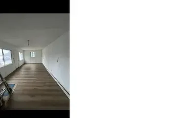 M&g Floor and interior remodel image 6