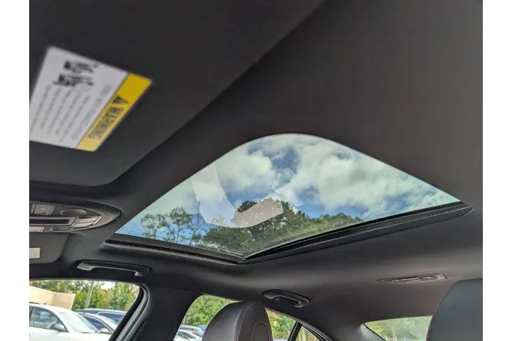 $37944 : Genesis G70 2023 3.3T Standa image 9