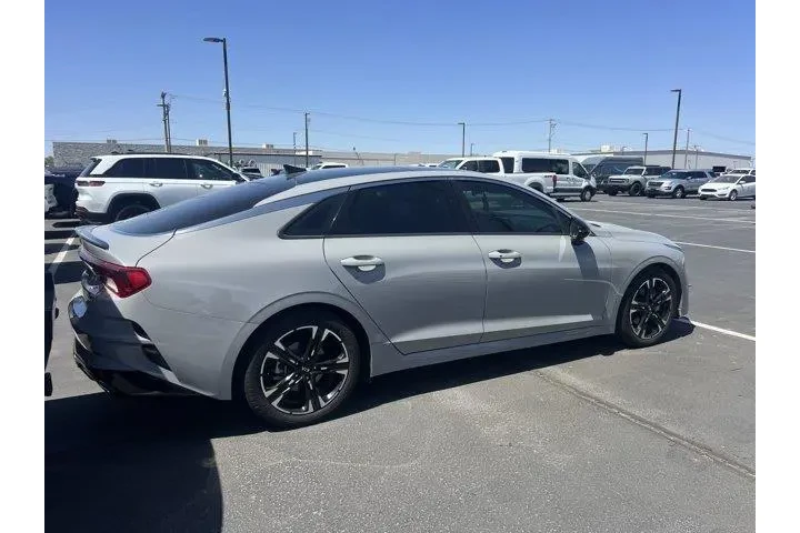 $23999 : Kia K5 2021 GT-Line 4dr Seda image 8