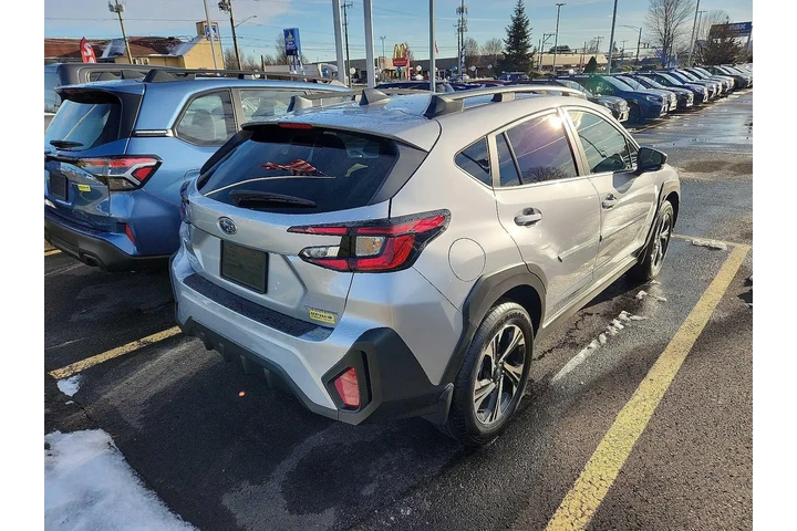 $27895 : Subaru Crosstrek 2025 AWD Pr image 6