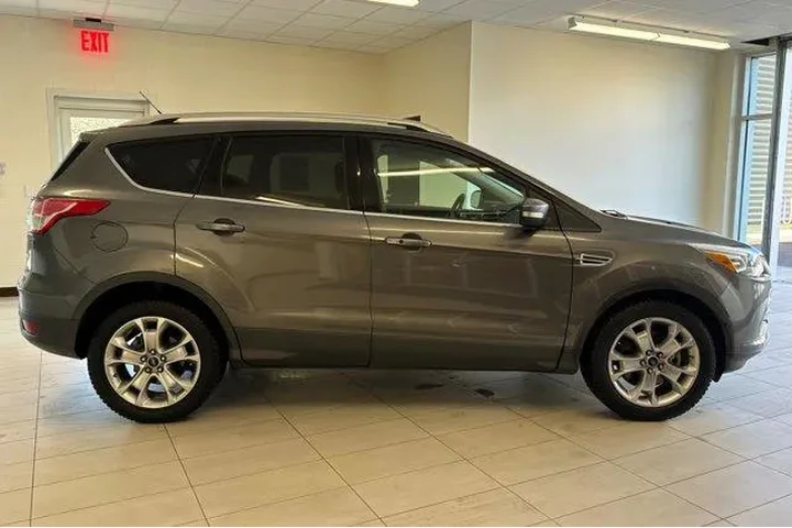 $9885 : Ford Escape 2014 AWD Titaniu image 3