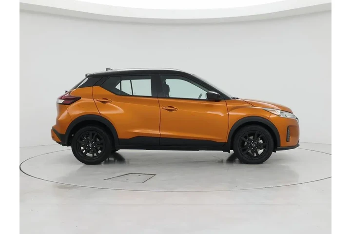 $16998 : Nissan Kicks 2023 SV 4dr Cro image 7