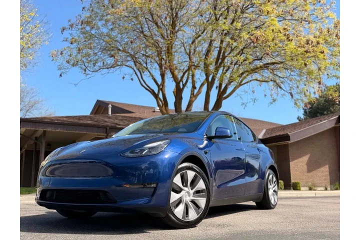 $34779 : 2023 Model Y Long Range image 4