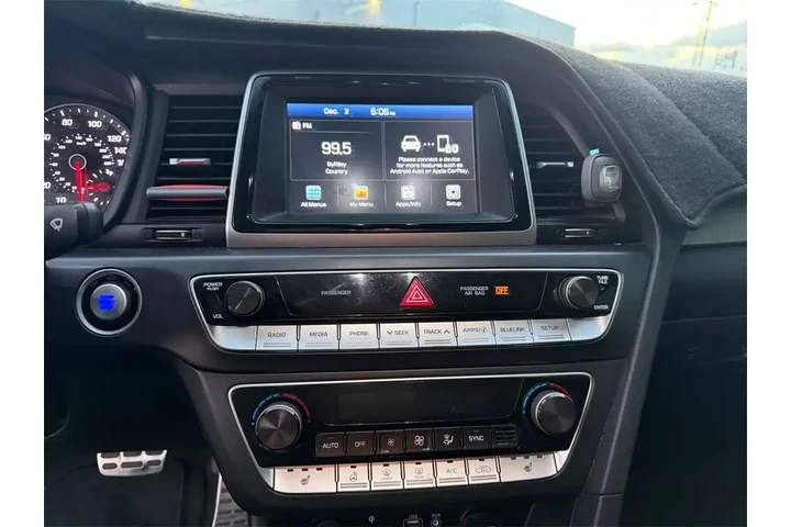 $15000 : Hyundai SONATA 2019 Sport 4d image 8