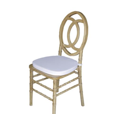 Alquiler de sillas y mesas image 5