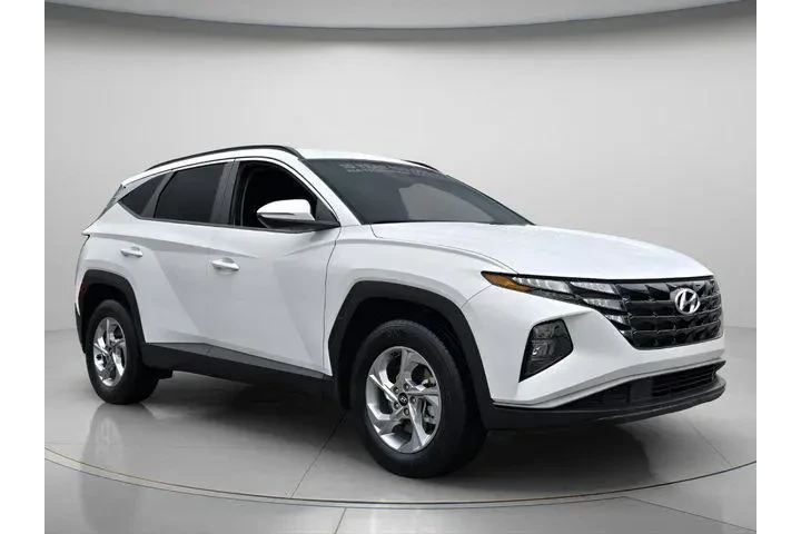 $21583 : Hyundai TUCSON 2023 AWD SEL image 8