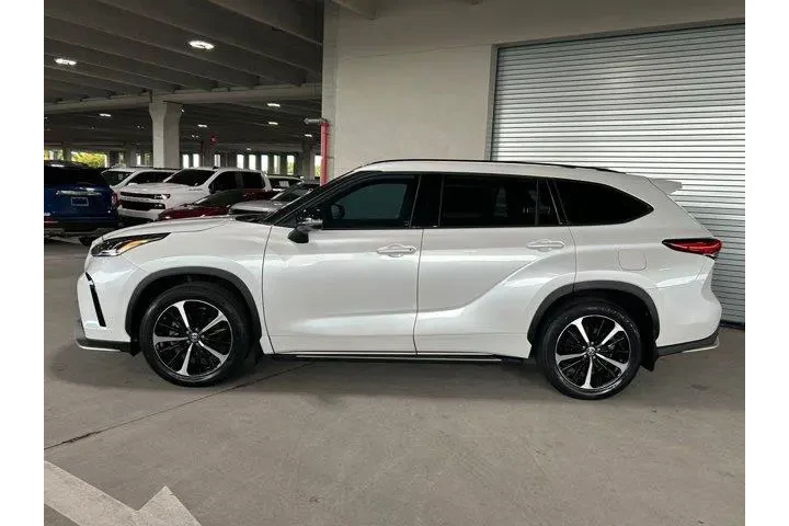 $32995 : Toyota Highlander 2022 XSE 4 image 5