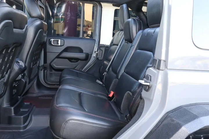 $37488 : 2019 Wrangler Unlimited Rubic image 8
