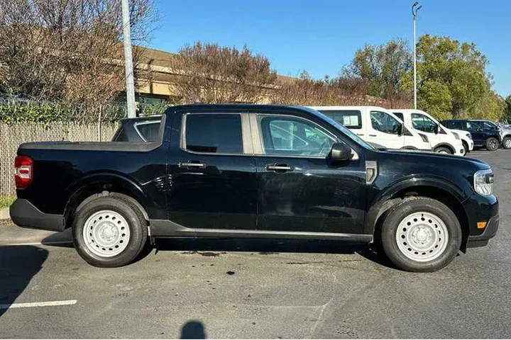 $19636 : Ford Maverick 2022 AWD XL 4d image 7