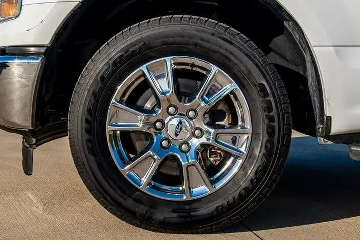 $21666 : Ford F-150 2017 4x2 XLT 4dr image 5