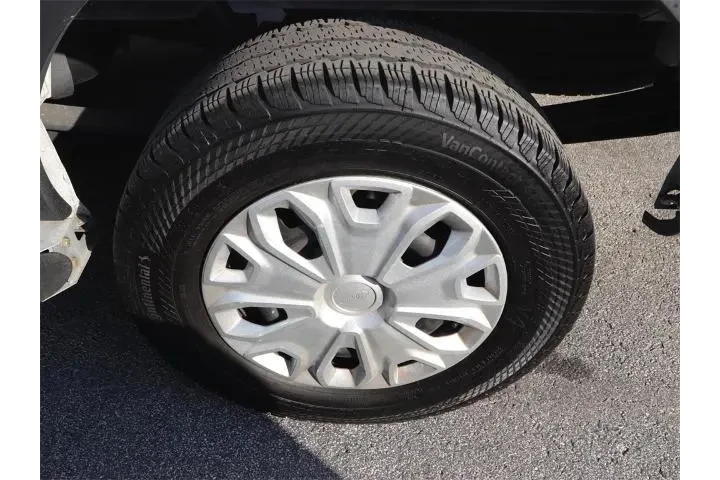 $32899 : Ford Transit 2024 250 3dr LW image 8