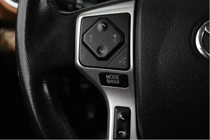 $32988 : Toyota Tundra 2019 4x2 1794 image 10