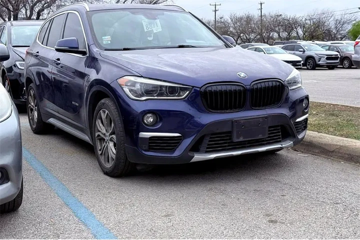 $15821 : BMW X1 2016 AWD xDrive28i 4d image 1