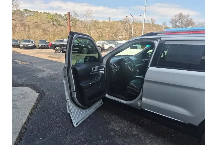 $6988 : Ford Explorer 2013 XLT 4dr S image 8