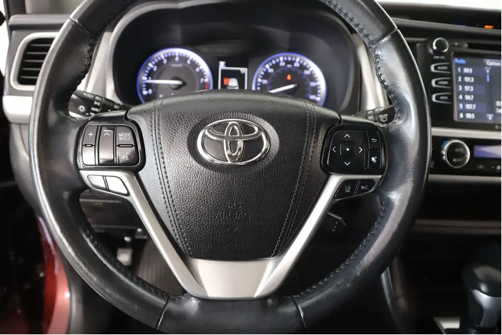 $25999 : Toyota Highlander 2018 XLE 4 image 3