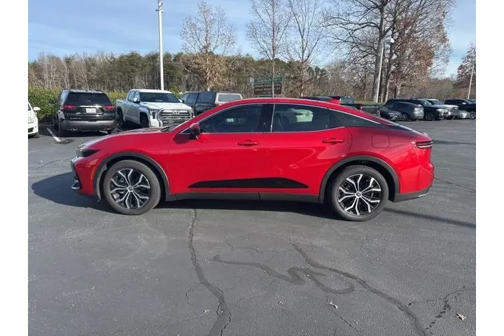 $38877 : Toyota Crown 2024 AWD Limite image 5