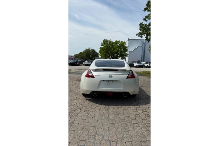 $19999 : Nissan 370Z Sport Touring image 6