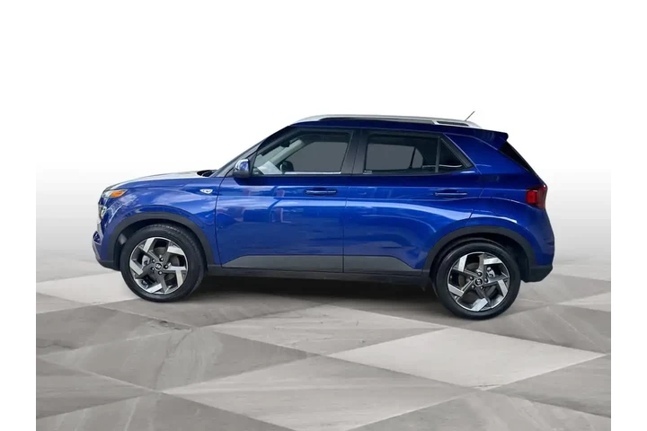 $17244 : Hyundai VENUE 2025 SEL 4dr C image 5