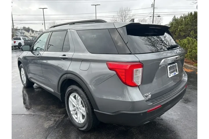 $25919 : Ford Explorer 2021 AWD XLT 4 image 3