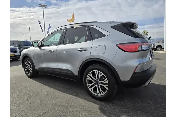 $17995 : Ford Escape 2021 SEL 4dr SUV image 5