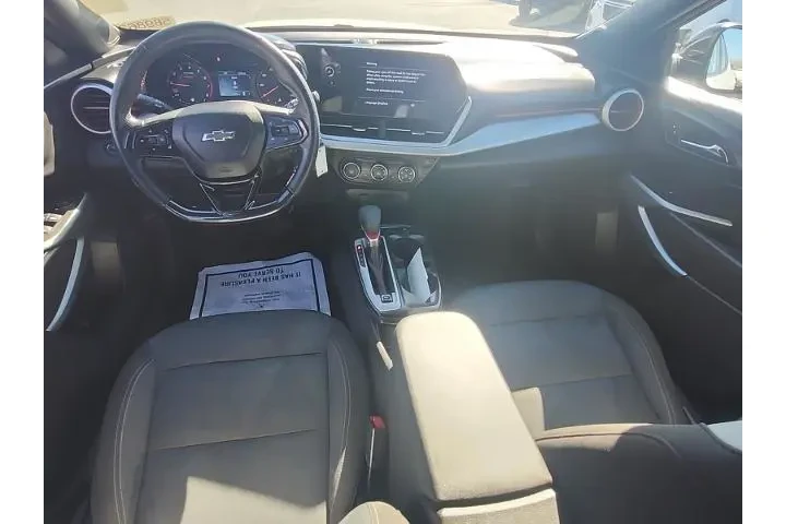 $22498 : Chevrolet Trax 2025 RS 4dr C image 6