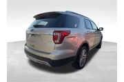 $14500 : Ford Explorer 2017 AWD Limit thumbnail