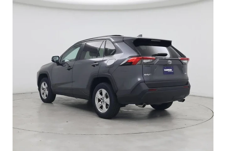 $20998 : Toyota RAV4 2020 XLE 4dr SUV image 2