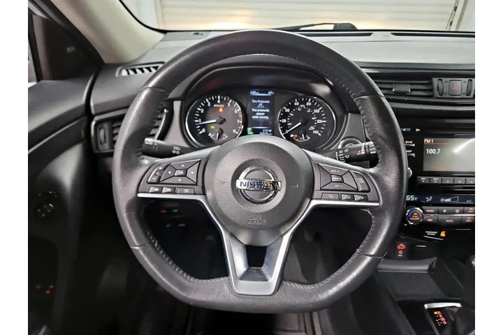 $15998 : Nissan Rogue 2017 SV 4dr Cro image 10