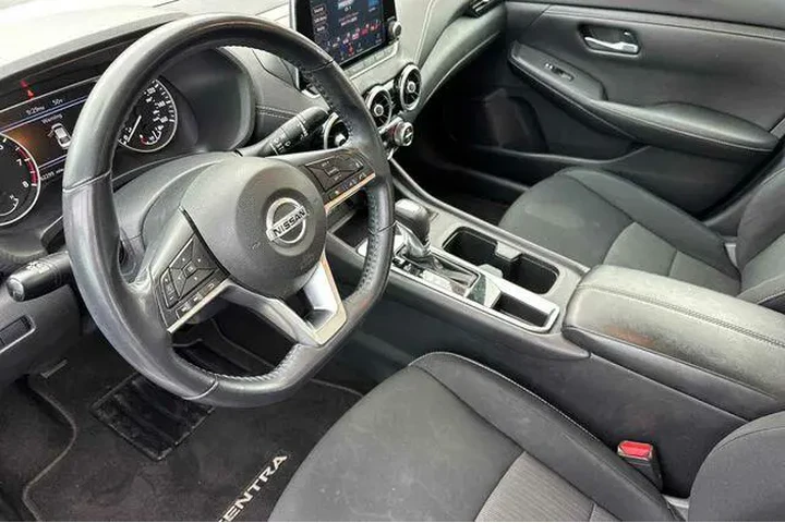 $14760 : Nissan Sentra 2021 SV 4dr Se image 4