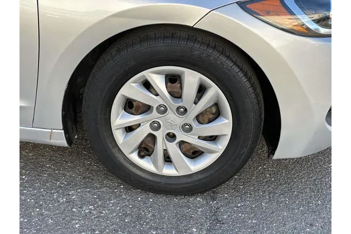 $13553 : Hyundai ELANTRA 2018 SE 4dr image 10