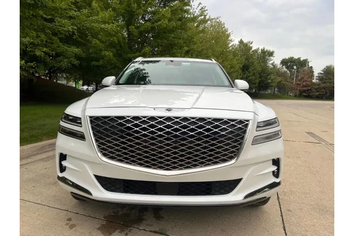 $37995 : 2024 Genesis GV80 2.5T image 3