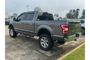 $31000 : Ford F-150 2020 4x4 XLT 4dr thumbnail