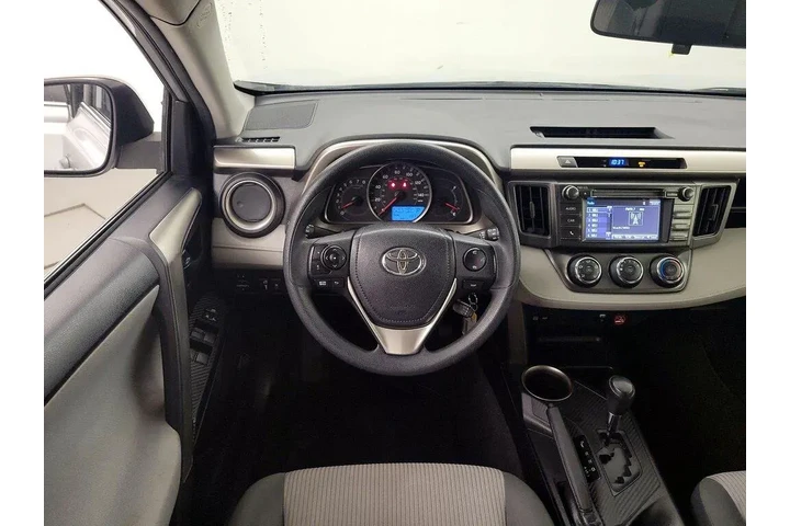 $16998 : Toyota RAV4 2015 AWD LE 4dr image 10