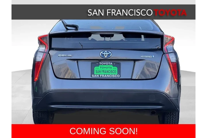 $13988 : 2016 Prius Four image 4