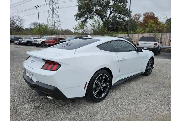 $33500 : Ford Mustang 2025 EcoBoost 2 image 3