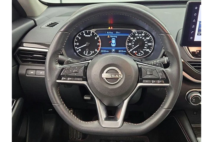 $22998 : Nissan Altima 2023 2.5 SR 4d image 10