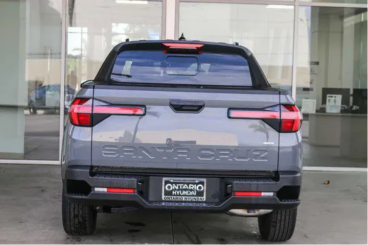 $34892 : Hyundai SANTA CRUZ 2026 AWD image 7