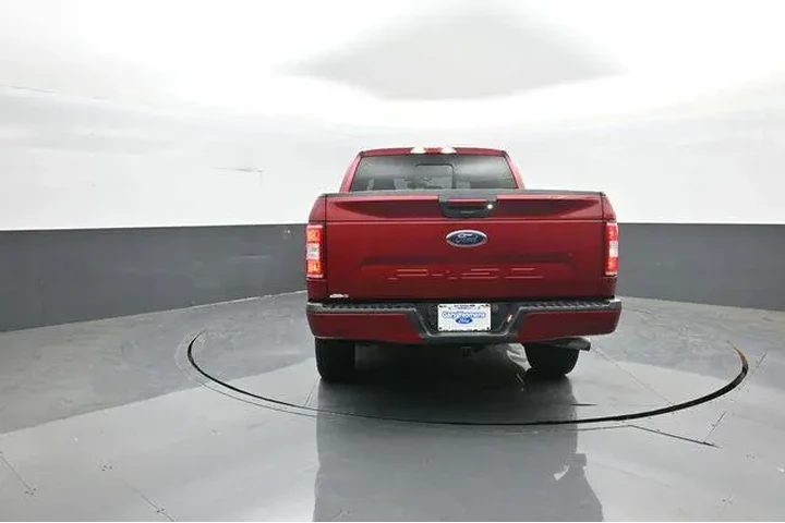 $21809 : Ford F-150 2018 4x4 King Ran image 6