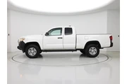 $24998 : Toyota Tacoma 2022 4x2 SR 4d thumbnail