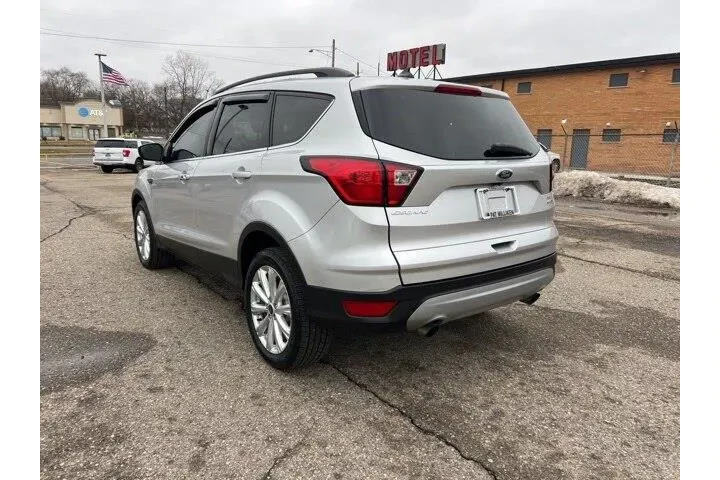 $14275 : Ford Escape 2019 AWD SEL 4dr image 6