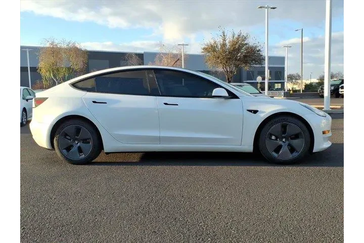 $20900 : Tesla Model 3 2022 AWD Long image 5